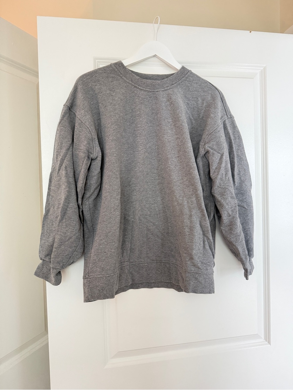Lululemon Crewneck Sweatshirt - Gray